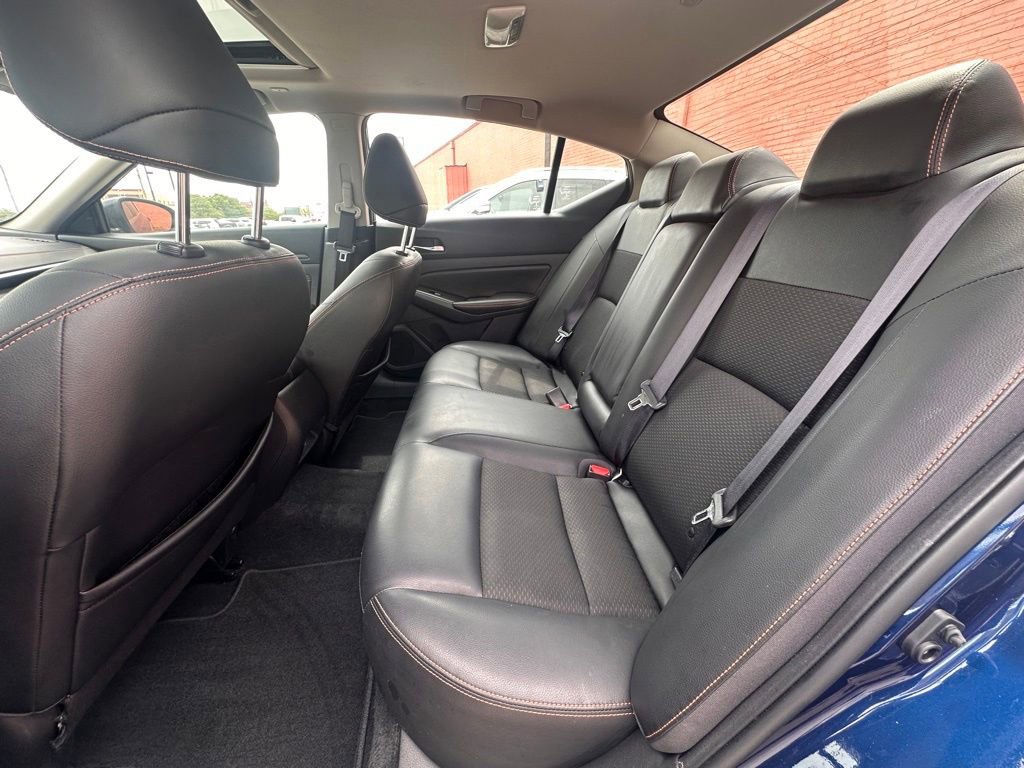 Used 2019 Nissan Altima 2.0 SR image 14