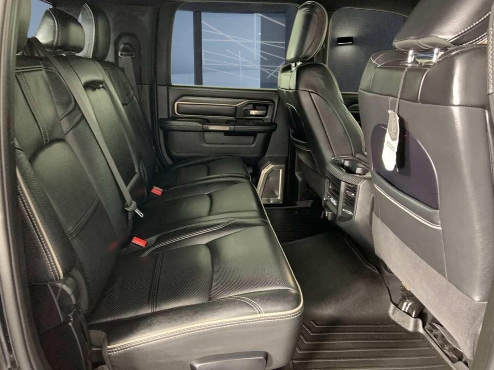 Used 2021 RAM 3500 Limited AWD/4WD image 11