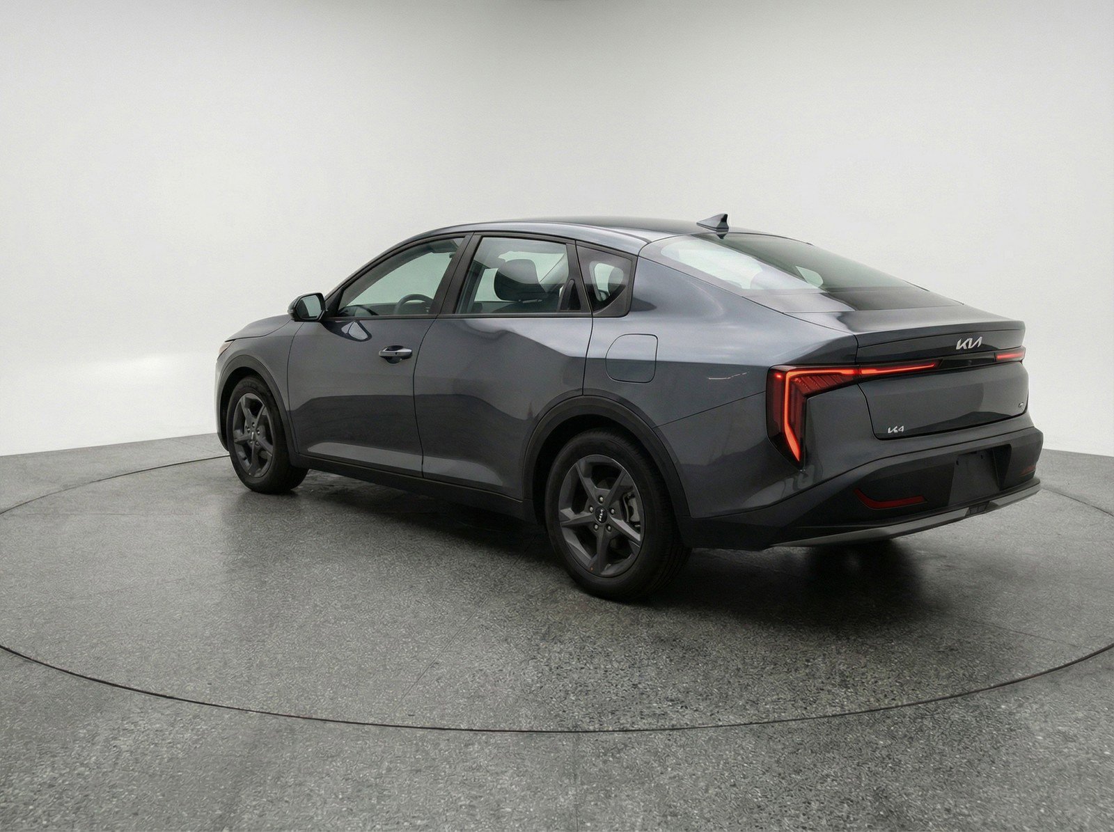 Used 2025 Kia K4 LXS FWD image 6