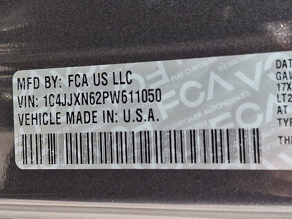 Used 2023 Jeep Wrangler Unlimited w/ Cold Weather Group image 30