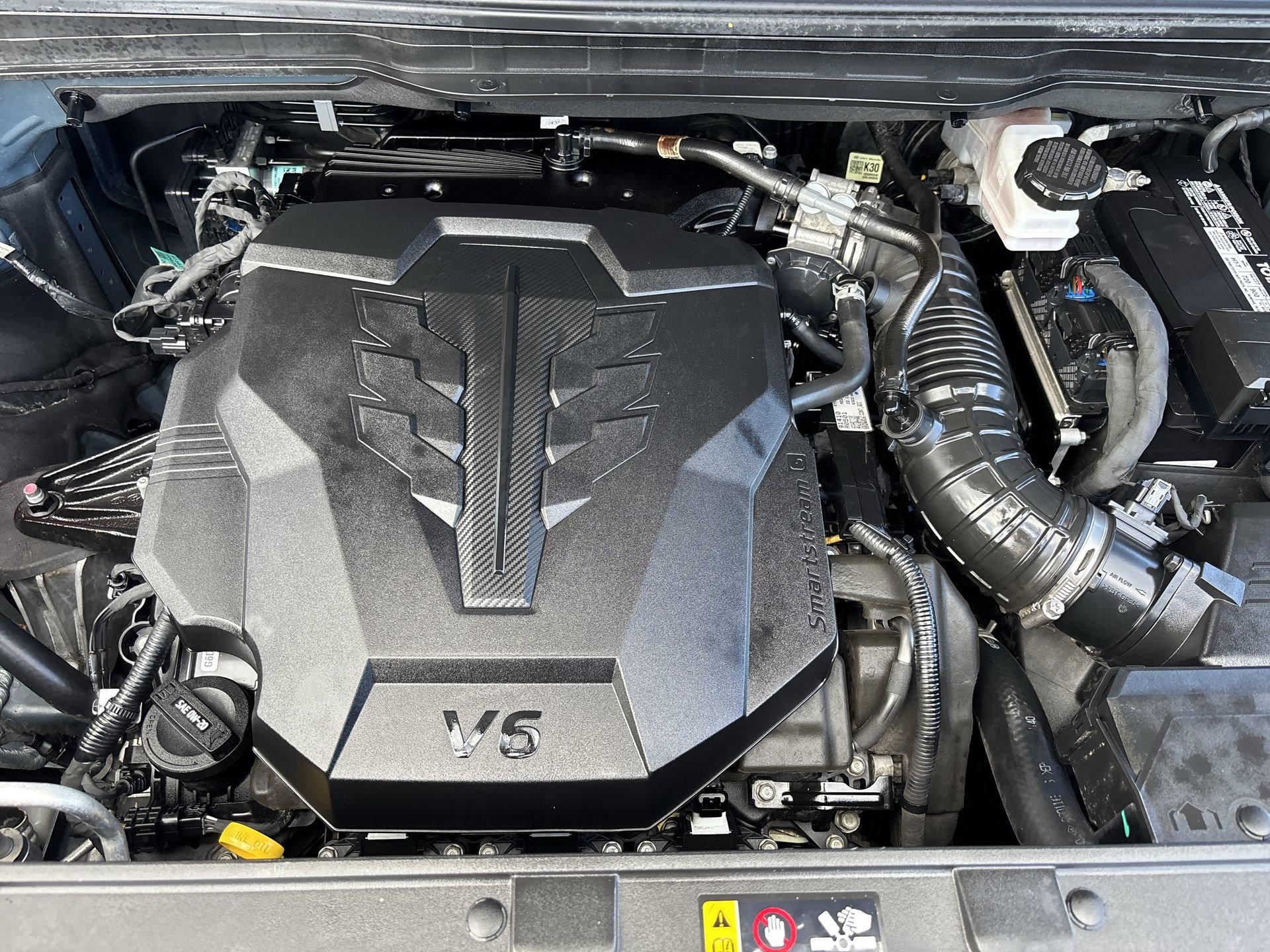 Used 2023 Kia Carnival SX FWD image 17