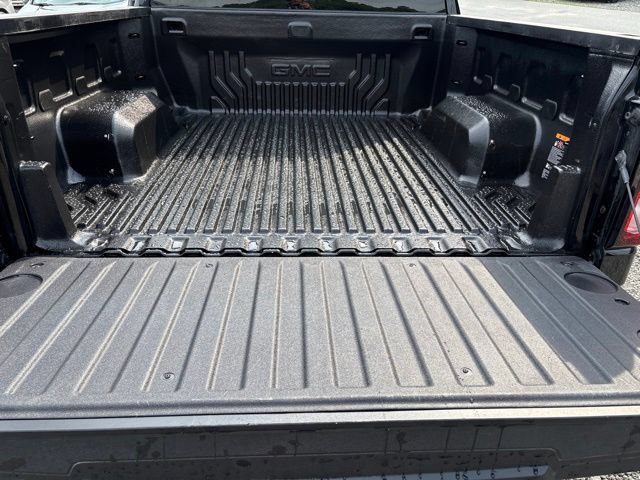 Used 2023 GMC Sierra 1500 Elevation AWD/4WD image 9