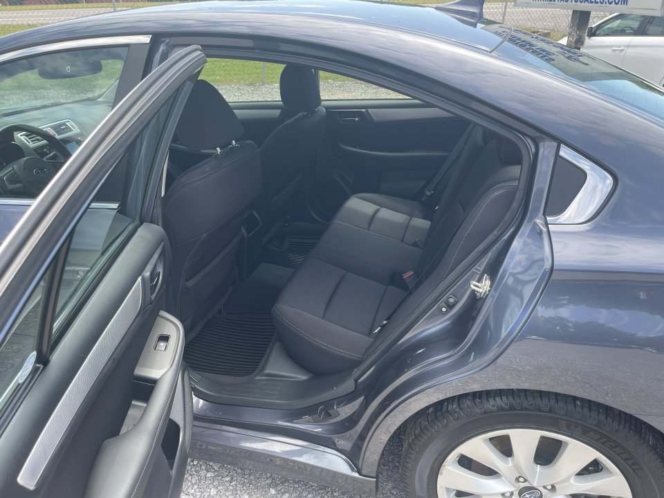 Used 2016 Subaru Legacy 2.5i Premium AWD/4WD image 11