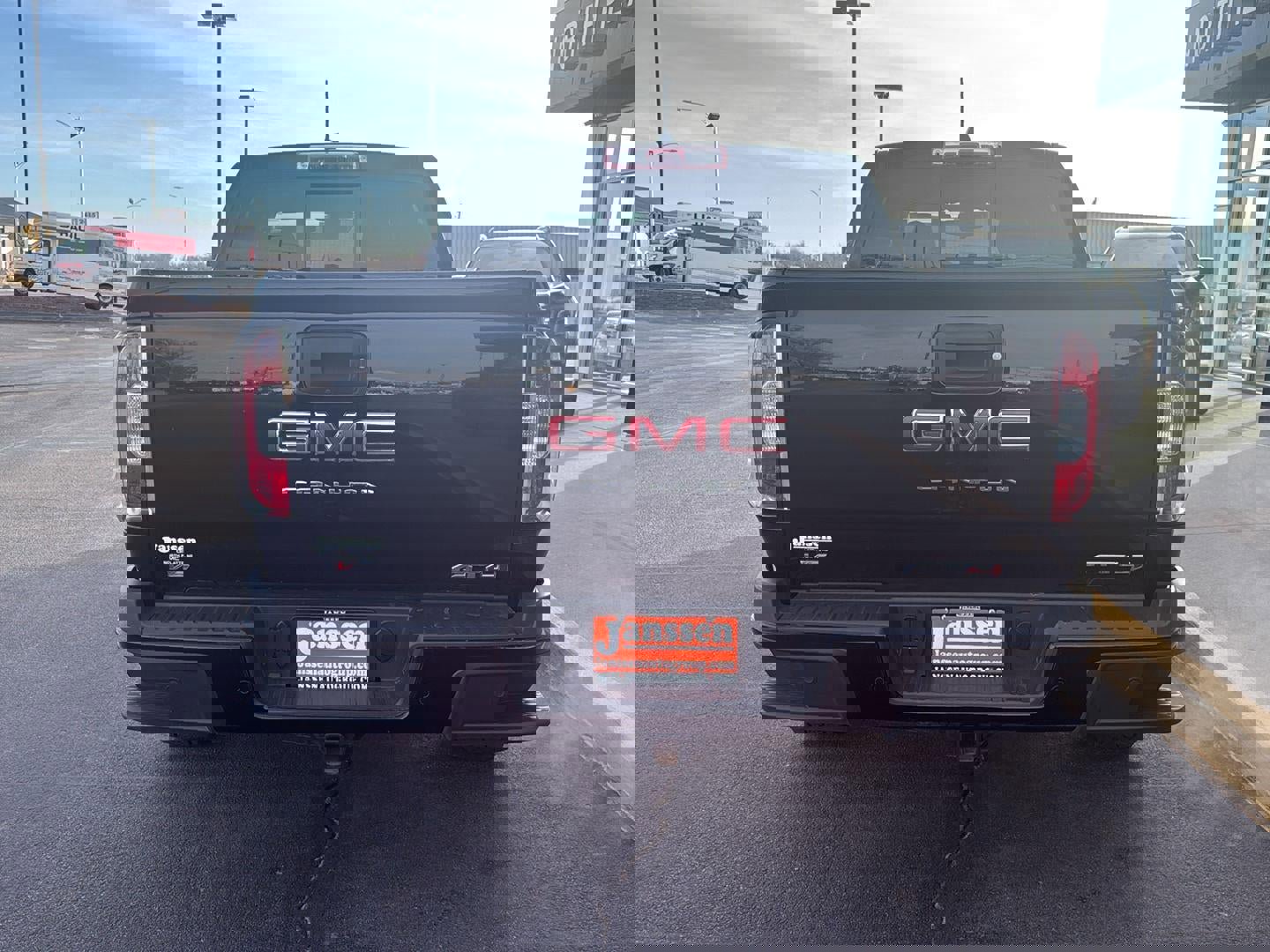 Used 2021 GMC Canyon AT4 w/ Driver Alert Package image 3