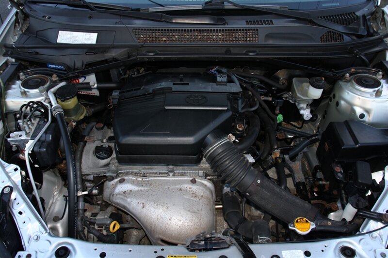 Used 2005 Toyota RAV4 4WD image 18