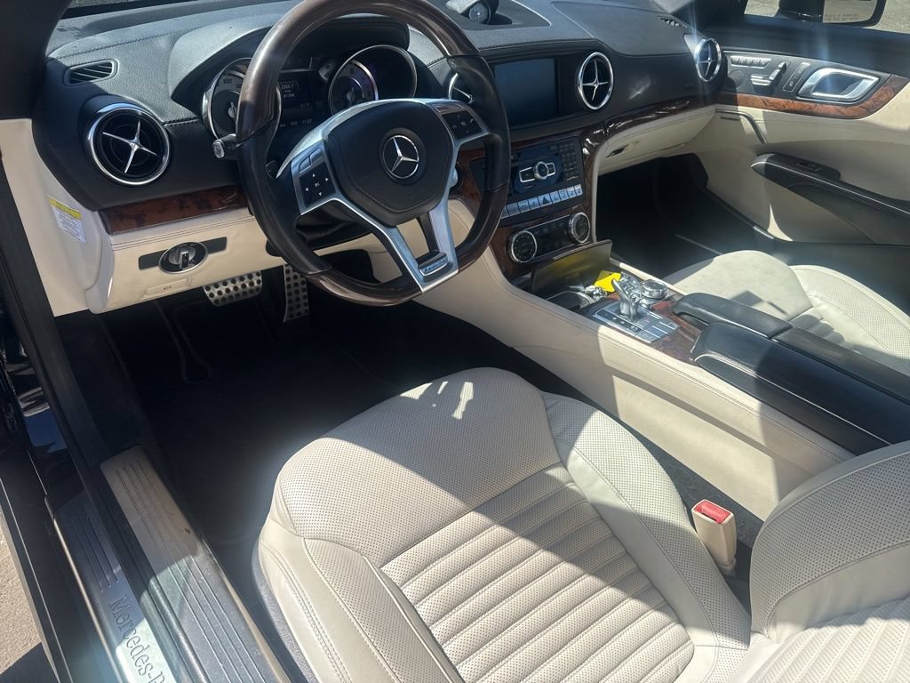Used 2014 Mercedes-Benz SL 550 image 27