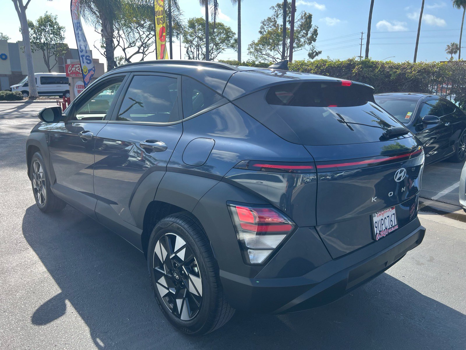 Used 2024 Hyundai Kona SEL FWD image 4