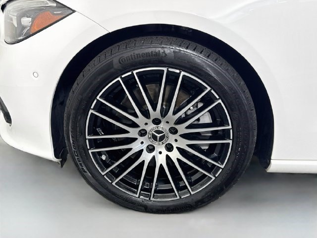 Used 2024 Mercedes-Benz C 300 Sedan image 37