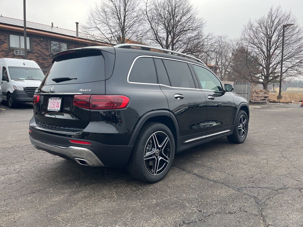 Used 2026 Mercedes-Benz GLB 250 4MATIC image 6
