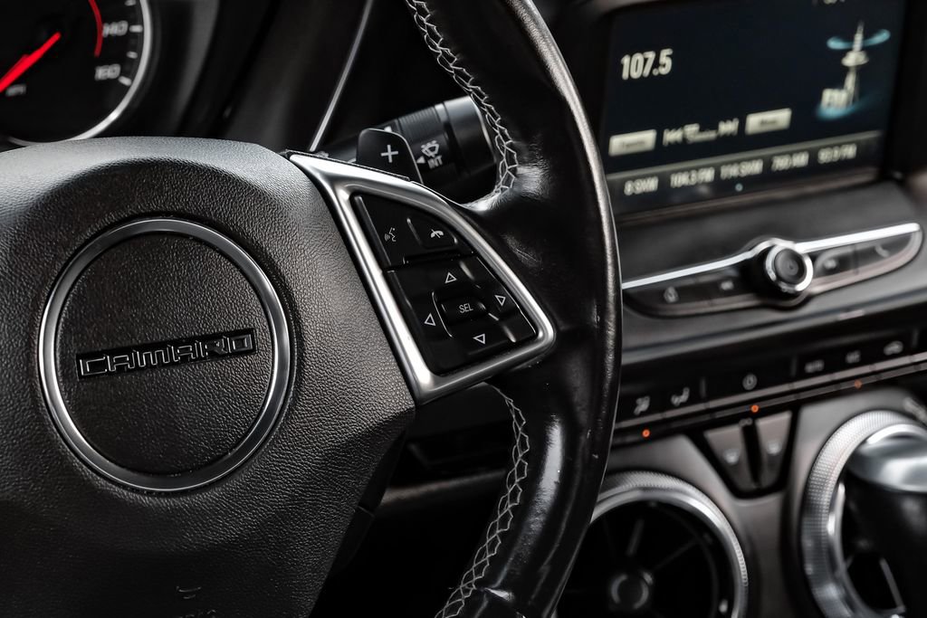 Used 2018 Chevrolet Camaro LT RWD image 13