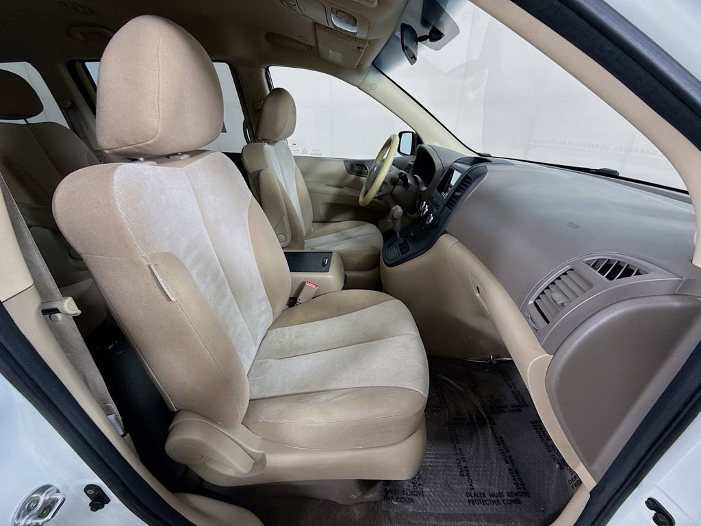 Used 2014 Kia Sedona LX image 34