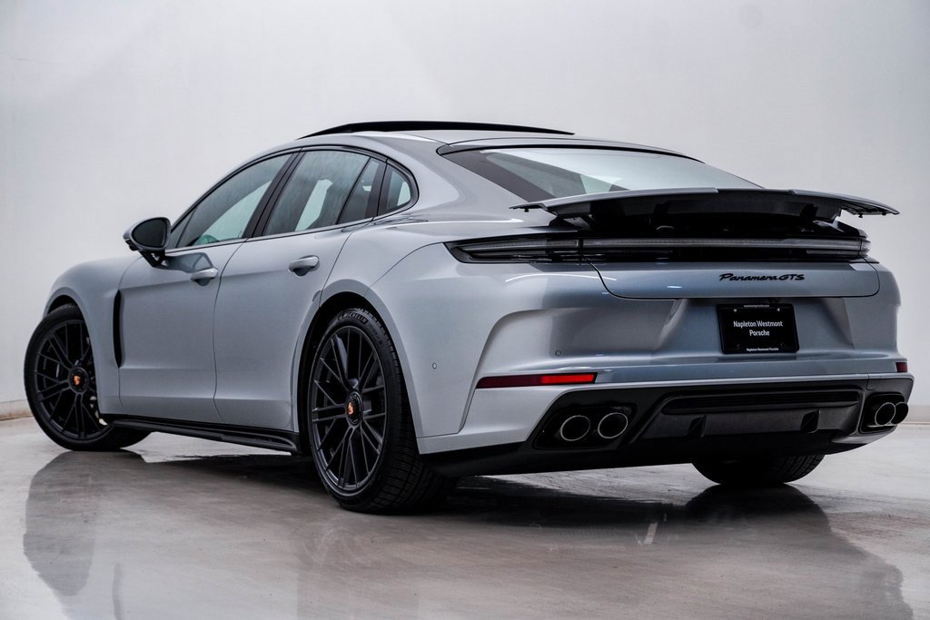 New 2026 Porsche Panamera GTS image 3