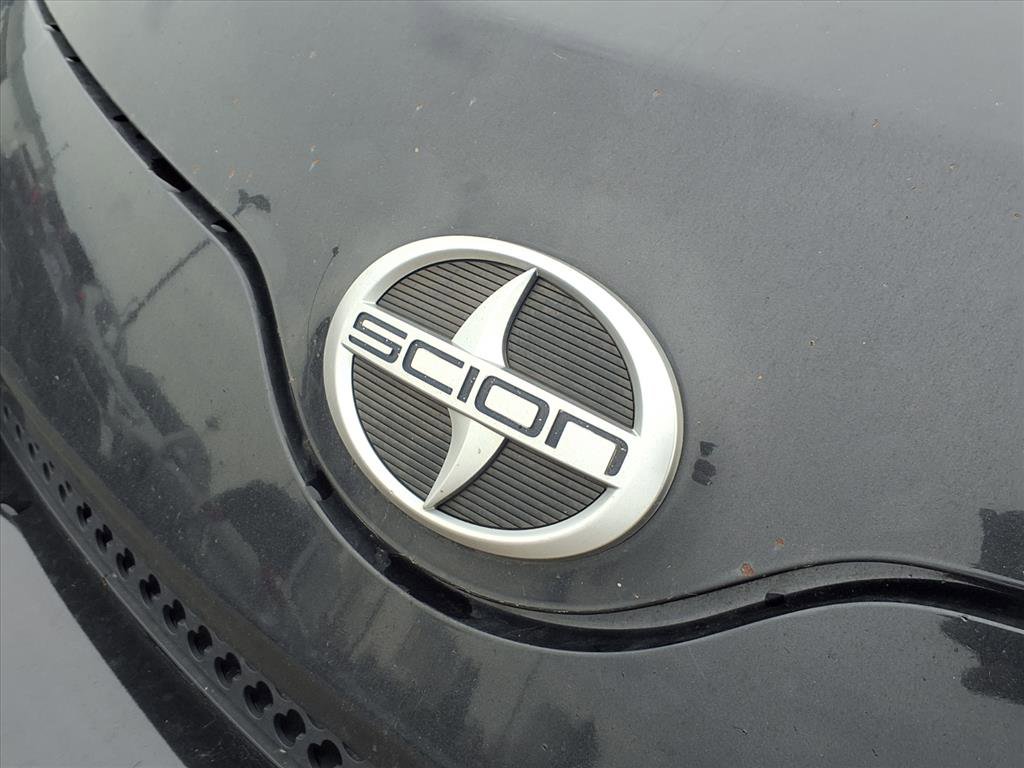 Used 2010 Scion xD image 30