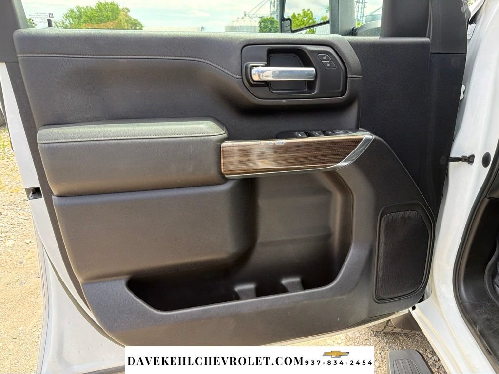 Used 2022 Chevrolet Silverado 3500 LT w/ Convenience Package AWD/4WD image 9
