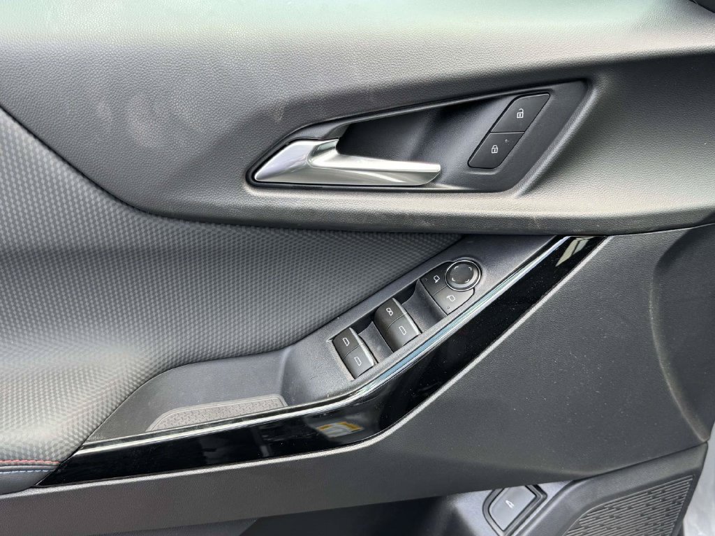 New 2026 Chevrolet Equinox RS w/ Safety and Technology Package FWD image 18
