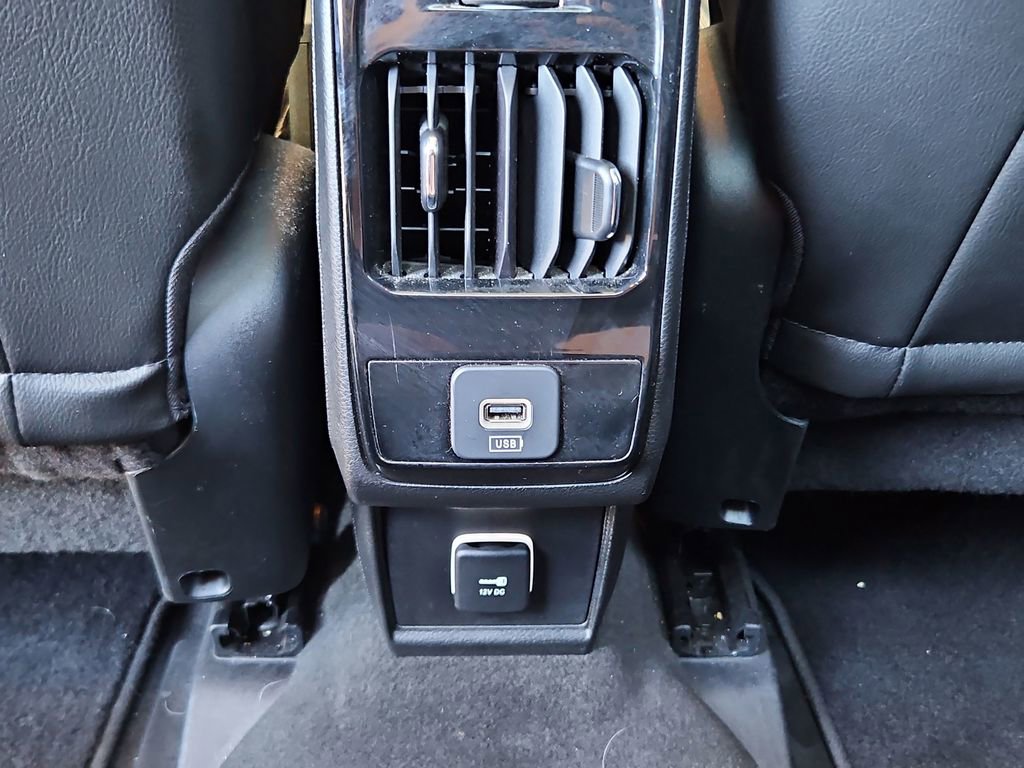 Used 2022 Jeep Compass Latitude w/ Sun and Sound Group AWD/4WD image 29