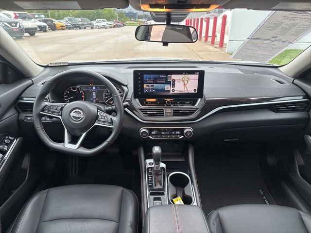 Used 2023 Nissan Altima 2.0 SR FWD image 26