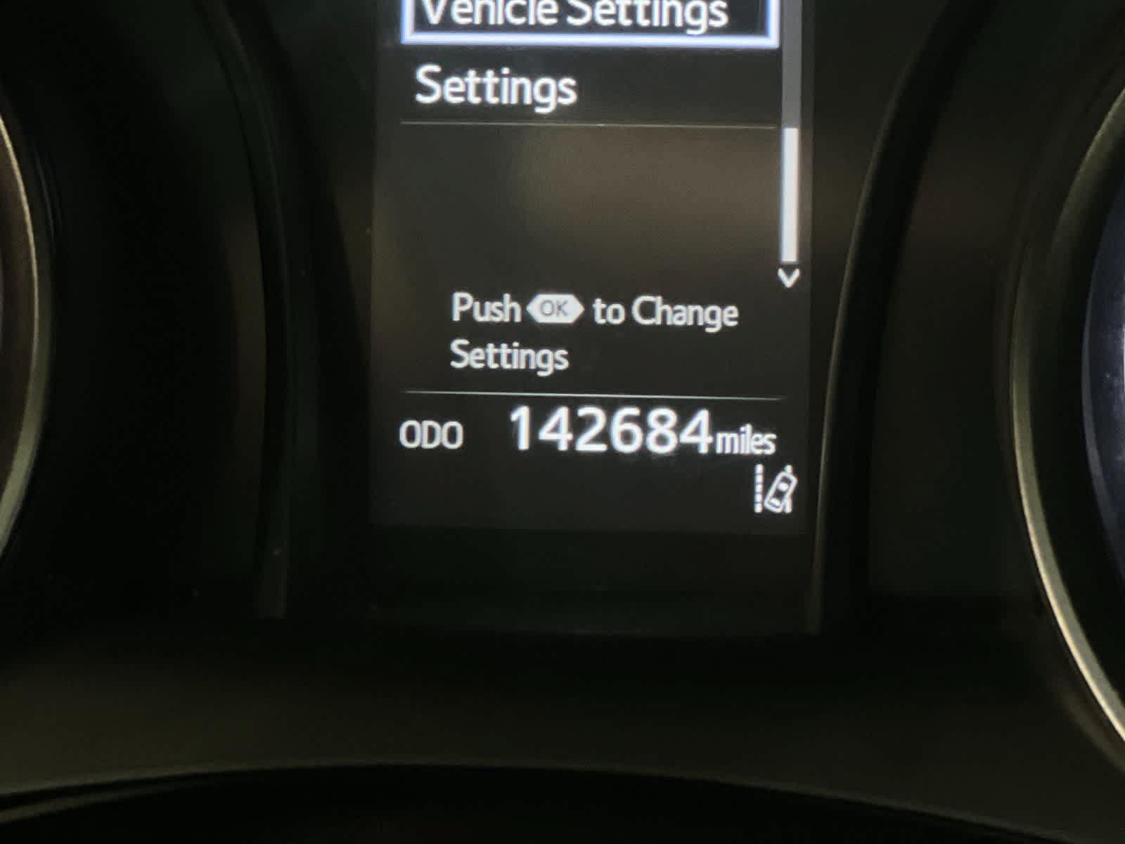 Used 2023 Toyota Camry SE FWD image 29