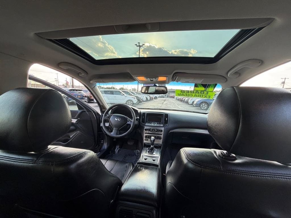 Used 2012 INFINITI G37 Journey w/ Premium Pkg RWD image 17