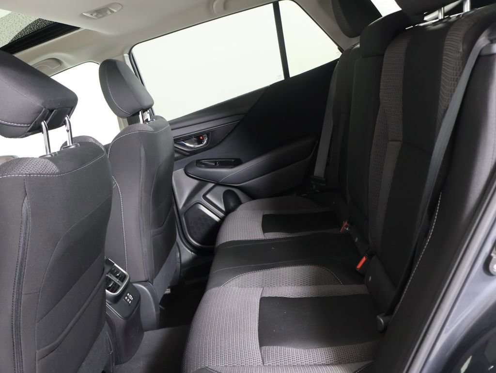Used 2023 Subaru Outback Premium image 21