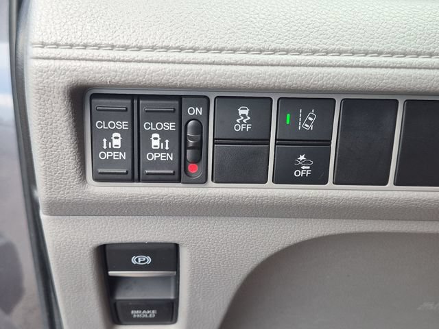 Used 2020 Honda Odyssey EX image 18