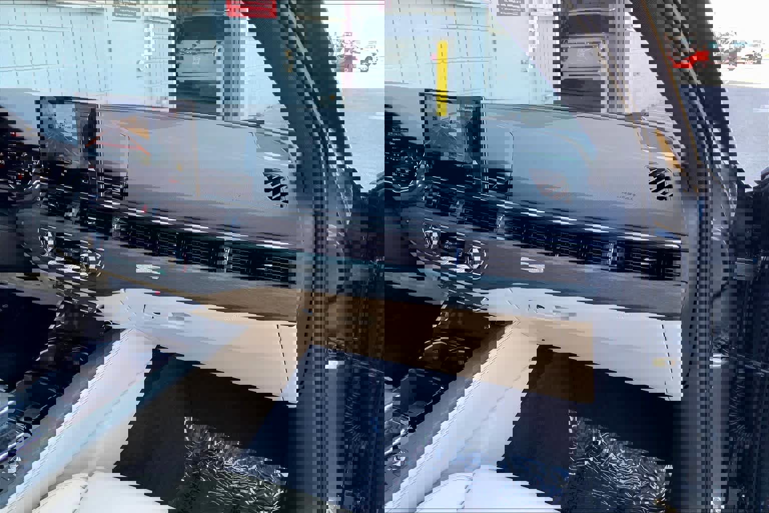 Used 2024 Audi A4 2.0T Premium Plus image 19