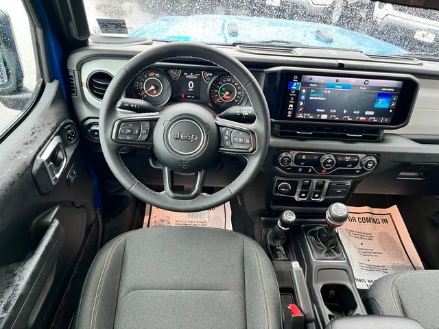 Used 2025 Jeep Wrangler Sport S image 22