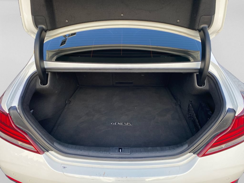 Used 2020 Genesis G70 3.3T w/ Sport Package RWD image 26