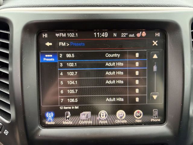 Used 2016 Jeep Cherokee Limited image 18