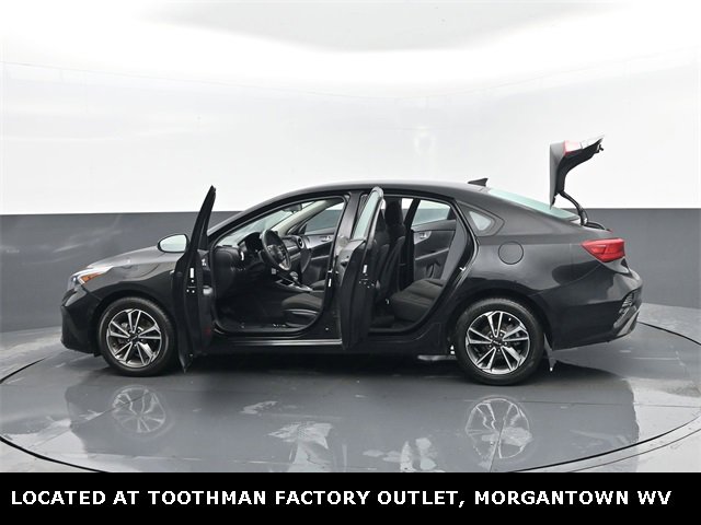 Used 2023 Kia Forte LXS w/ LXS Technology Package image 29