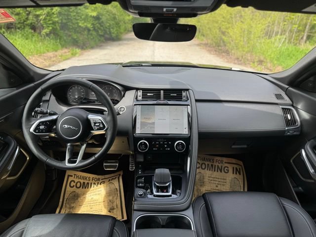 Certified 2024 Jaguar E-PACE R-Dynamic SE AWD/4WD image 21