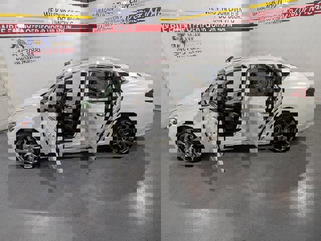 Used 2016 INFINITI Q70 L 3.7 w/ Deluxe Touring Package image 12