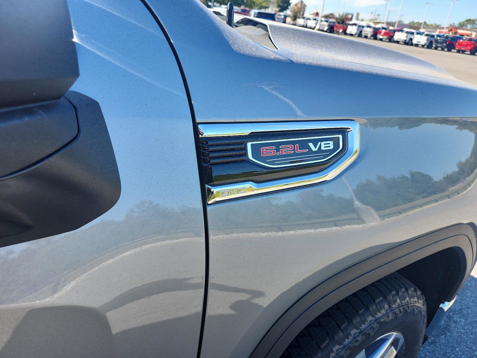 New 2026 GMC Sierra 1500 SLT w/ SLT Premium Plus Package image 6