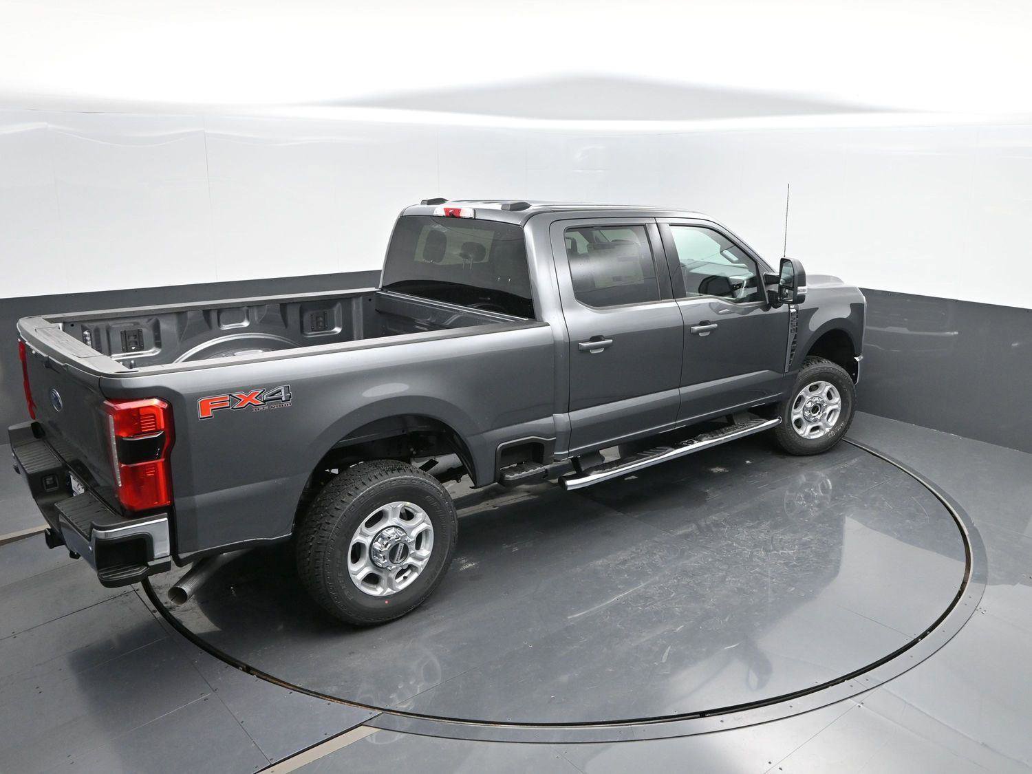 New 2026 Ford F250 XLT image 38