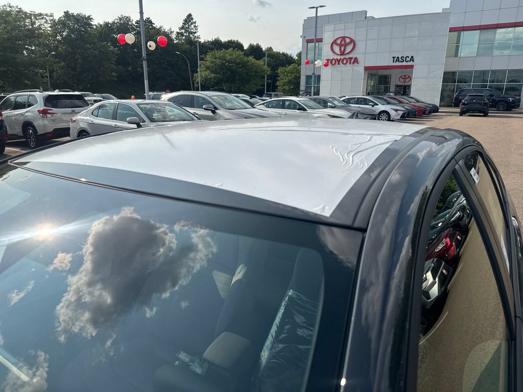 New 2026 Toyota Corolla SE w/ SE Premium Package AWD/4WD image 32