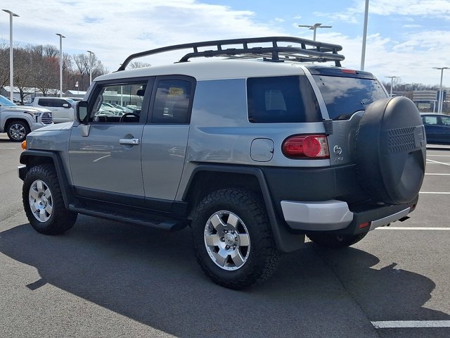 Used 2010 Toyota FJ Cruiser 4WD image 4
