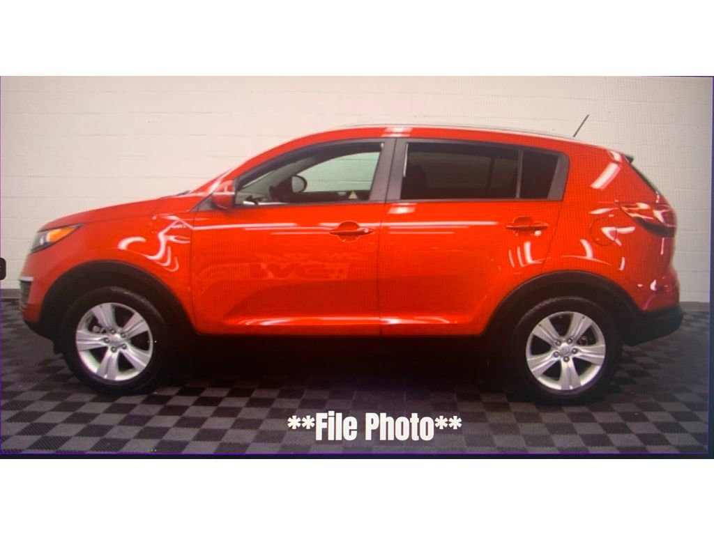 Used 2011 Kia Sportage EX image 1