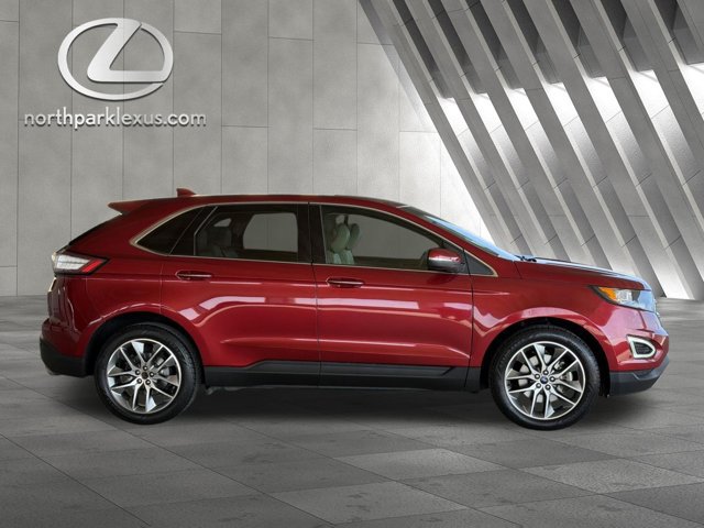 Used 2016 Ford Edge Titanium FWD image 4