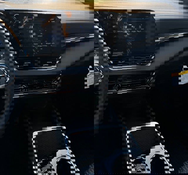 New 2026 Chevrolet Equinox LT image 10