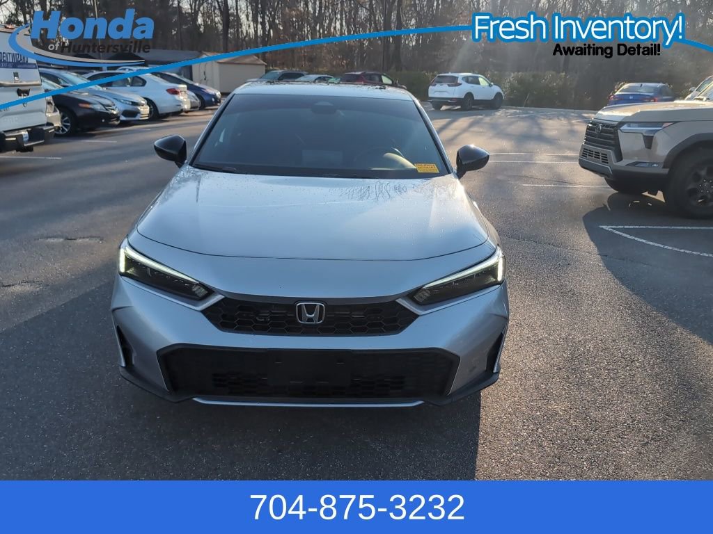 Used 2025 Honda Civic Sport image 3