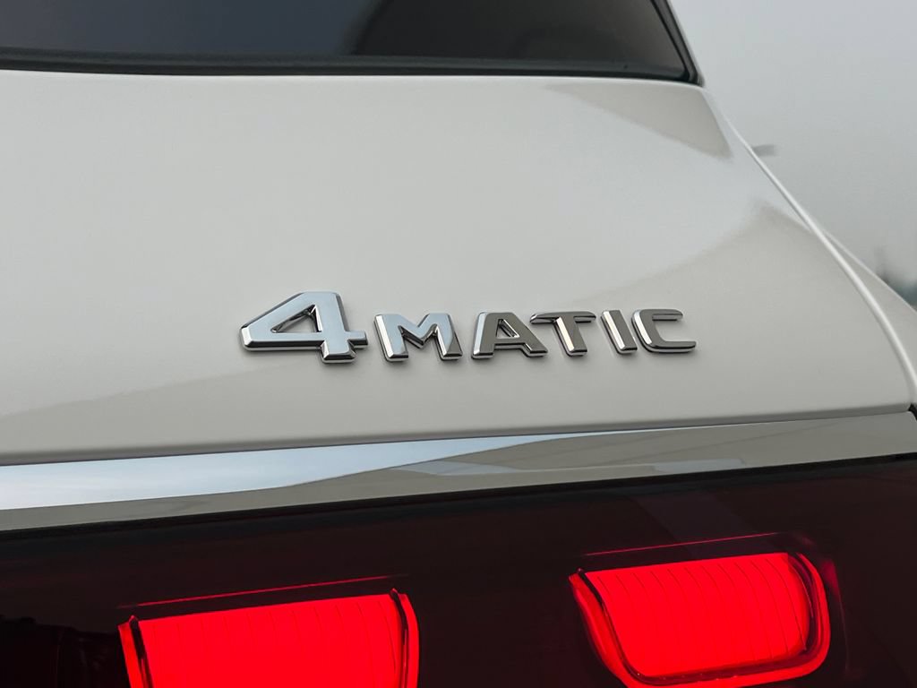 New 2026 Mercedes-Benz GLS 450 4MATIC image 33