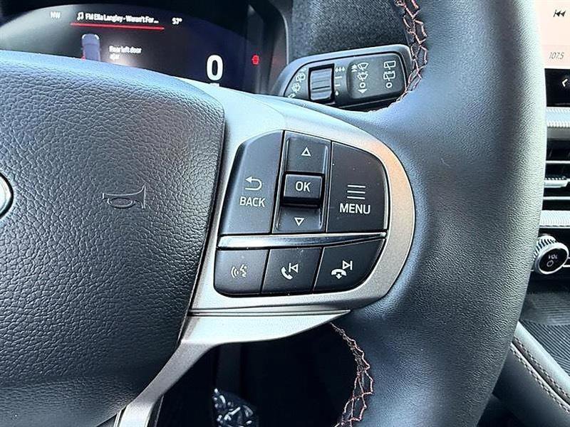 Used 2026 Ford Explorer Active w/ Active Comfort Package image 34