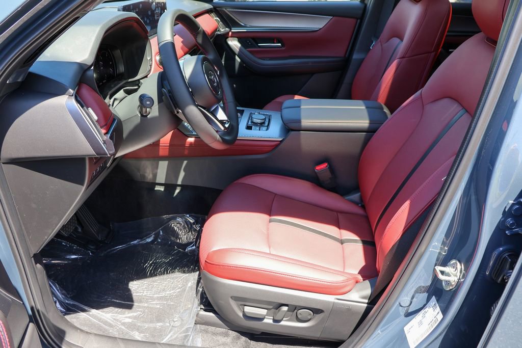 Used 2025 MAZDA CX-70 Plug-In Hybrid w/ Premium Plus image 17