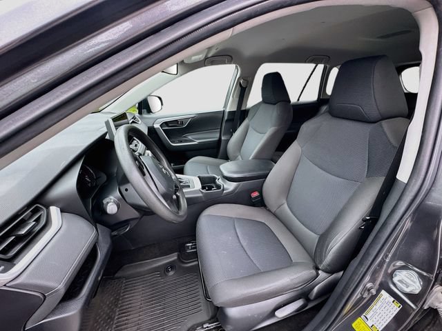 Used 2023 Toyota RAV4 LE AWD/4WD image 19