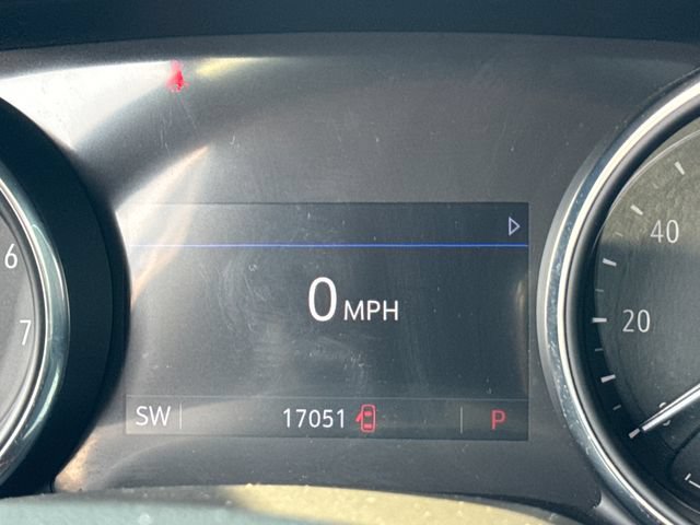Used 2022 Buick Encore GX Preferred w/ Cold Weather Comfort Package FWD image 18