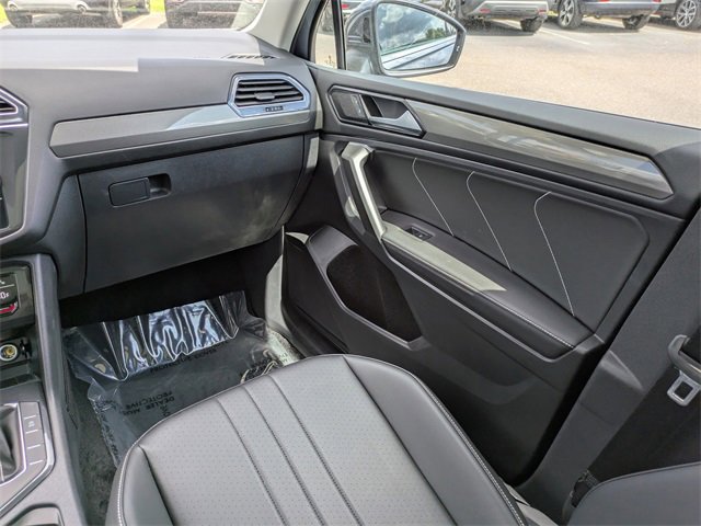 Certified 2024 Volkswagen Tiguan SE image 73