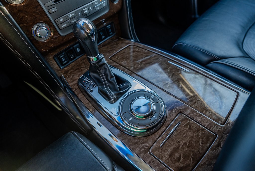 Used 2017 INFINITI QX80 2WD w/ Driver Assistance Package image 22