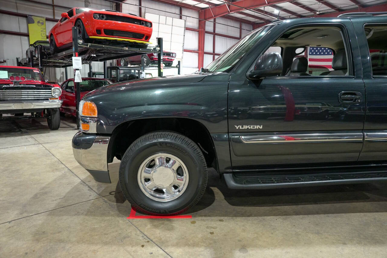 Used 2003 GMC Yukon SLT w/ 1SD Preferred Equipment Group AWD/4WD image 3