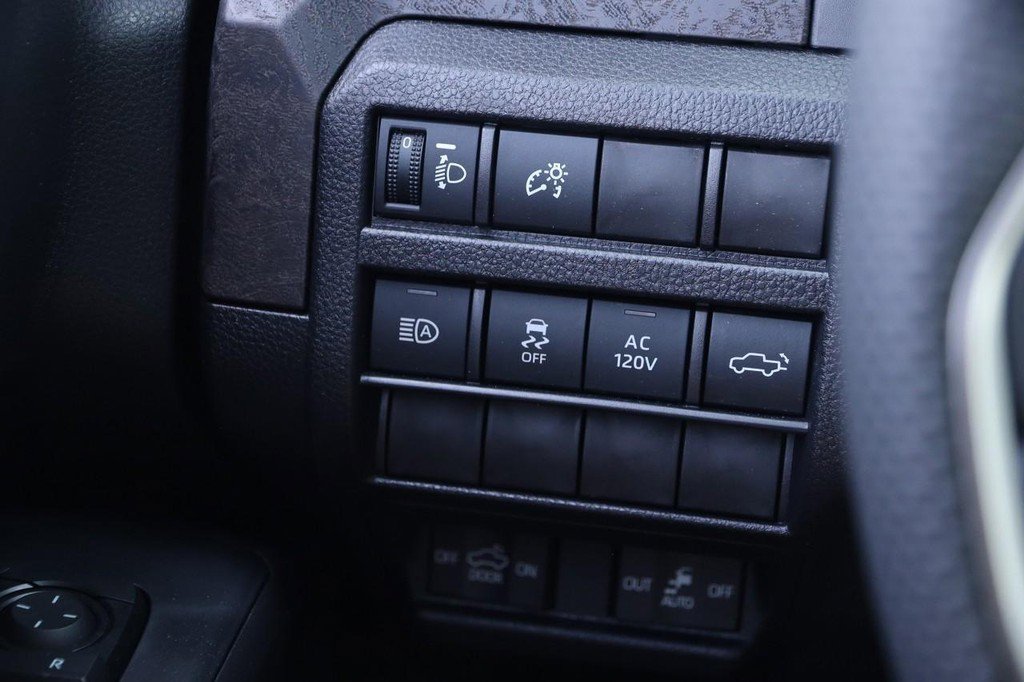 New 2026 Toyota Tacoma Limited AWD/4WD image 20
