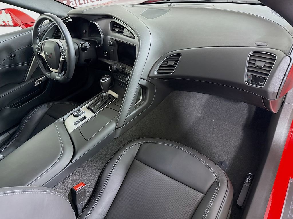 Used 2019 Chevrolet Corvette Stingray Coupe w/ 1LT image 35